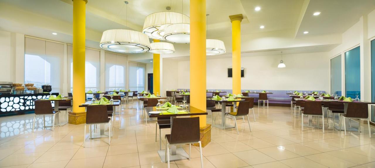 City Hotel Duqm Exterior photo